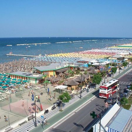 Hotel Fiamma & Spa Cesenatico Eksteriør bilde