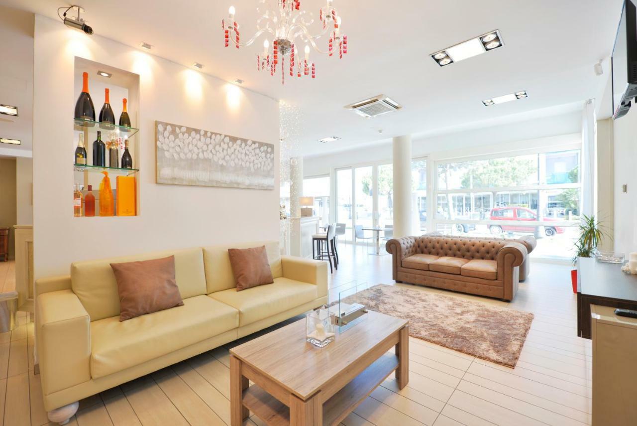 Hotel Fiamma & Spa Cesenatico Eksteriør bilde