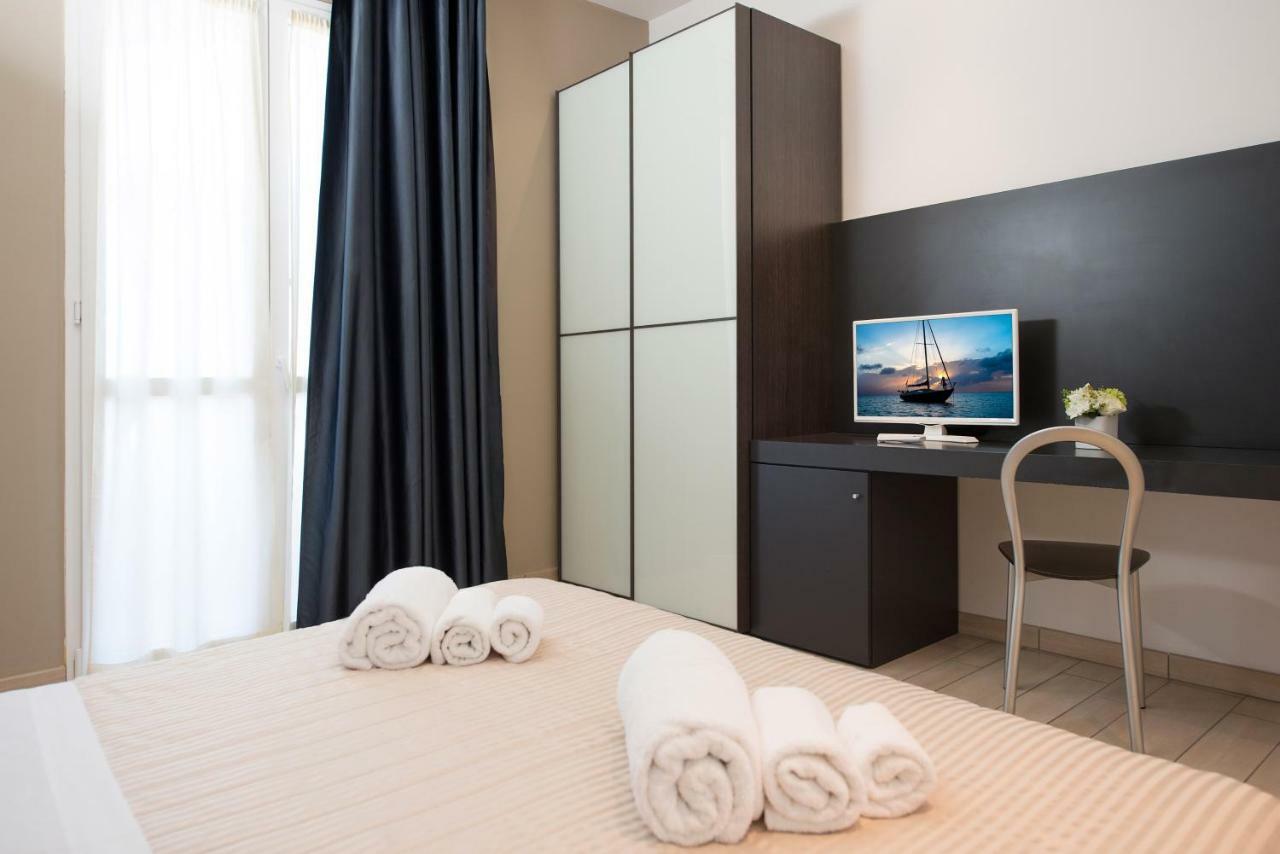 Hotel Fiamma & Spa Cesenatico Eksteriør bilde