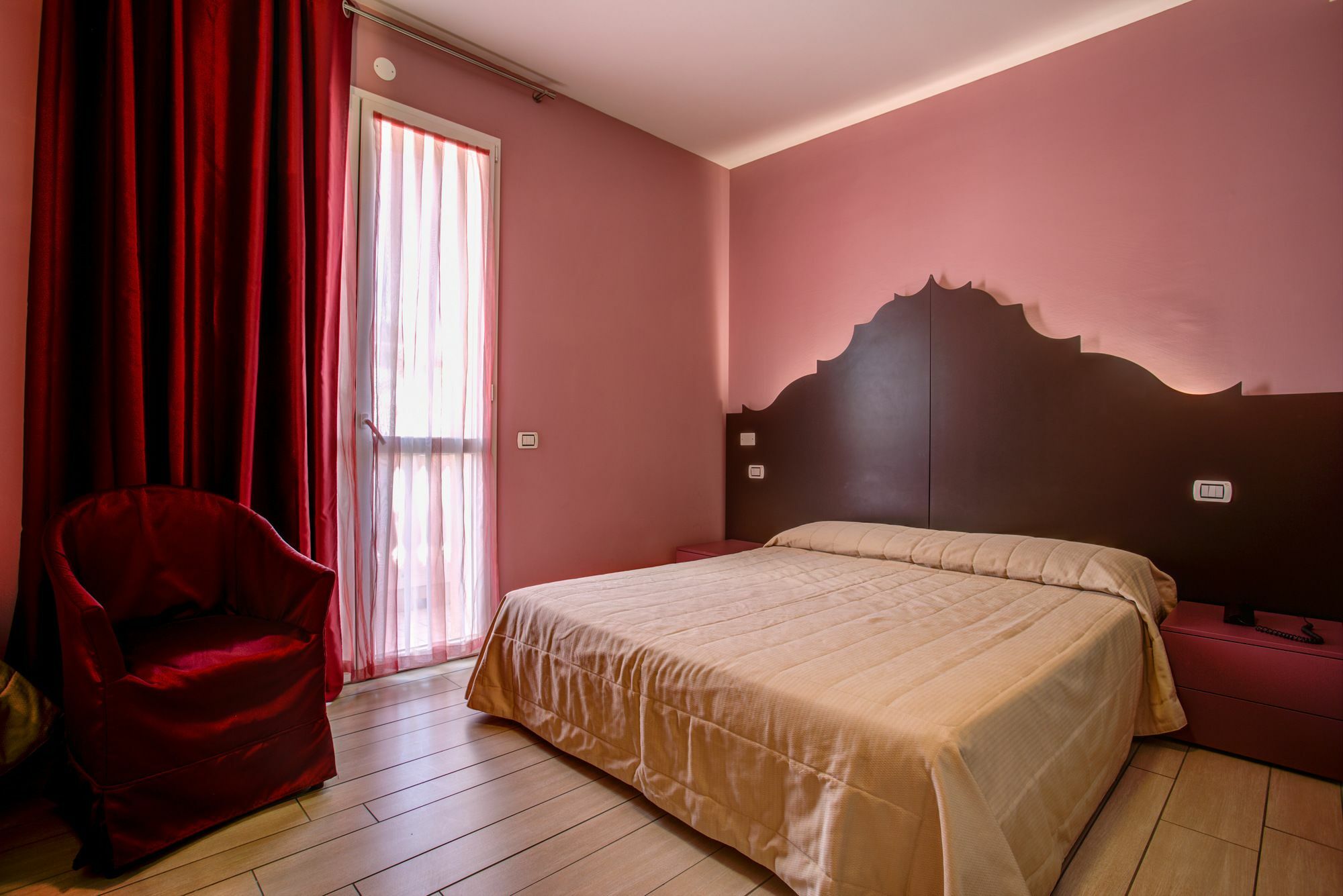 Hotel Fiamma & Spa Cesenatico Eksteriør bilde